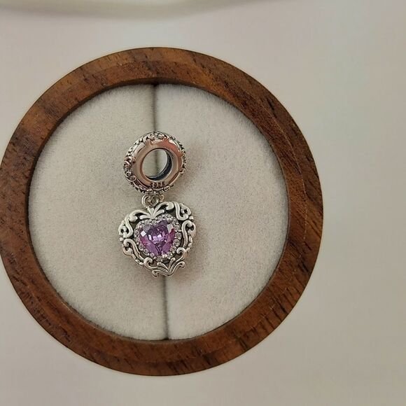 925 Sterling Silver Vintage Heart Dangle Charm - Picture 3 of 8